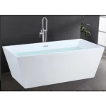 Classic Soaking Bath White, Elegant Design